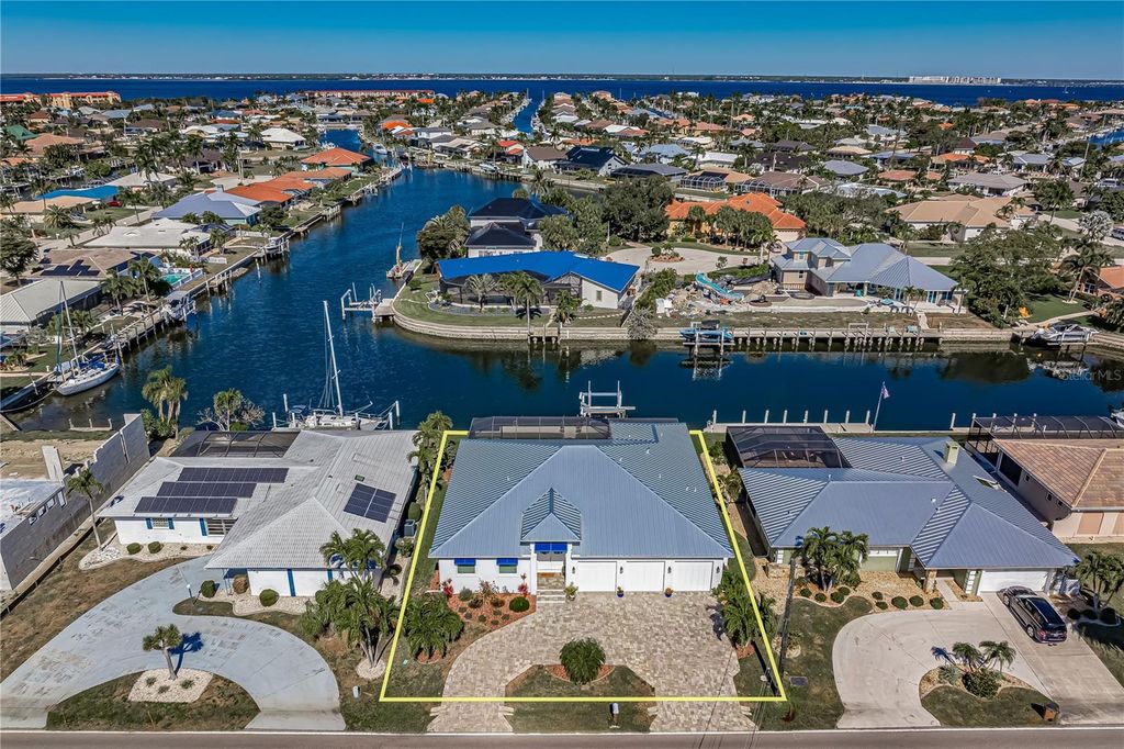 Photo of 2750 W Marion Avenue, Punta Gorda, FL 33950 (MLS # C7517049)