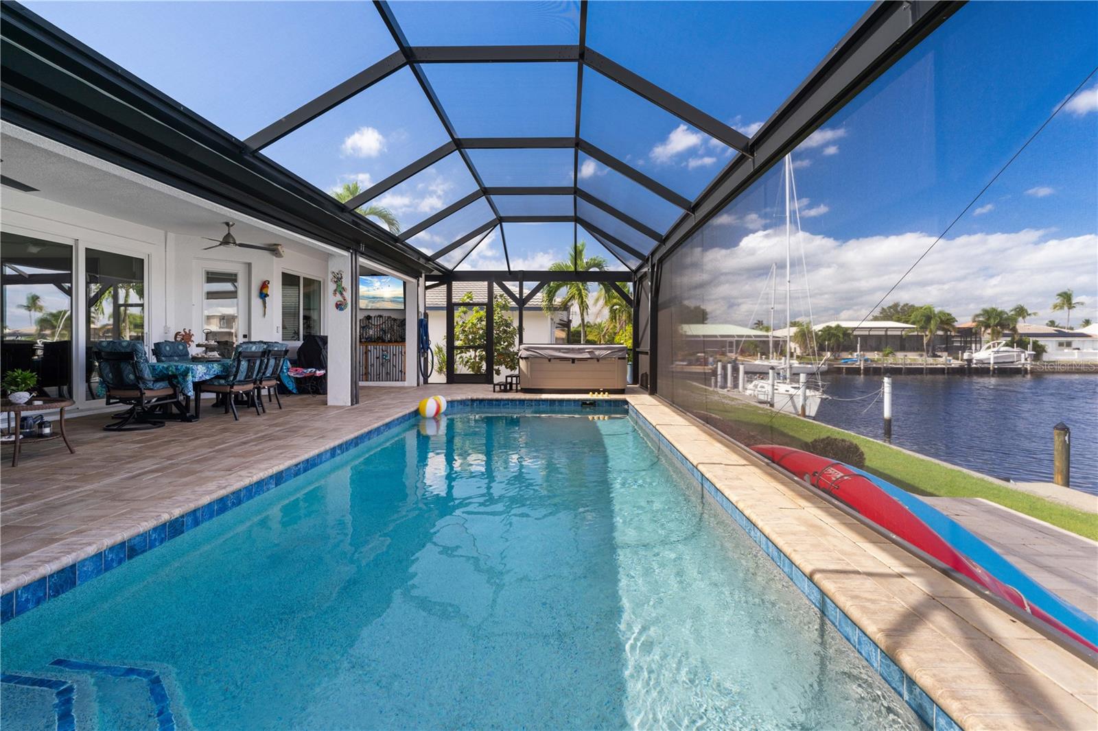 PUNTA GORDA ISLES SEC 02 - Residential