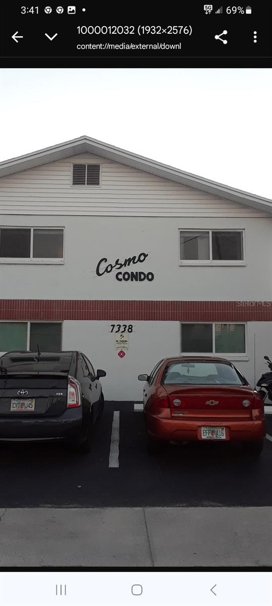 COSMO CONDO - Residential Lease