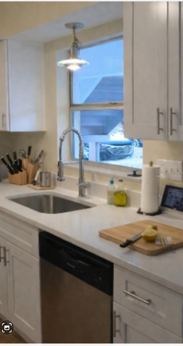 COSMO CONDO - Residential Lease