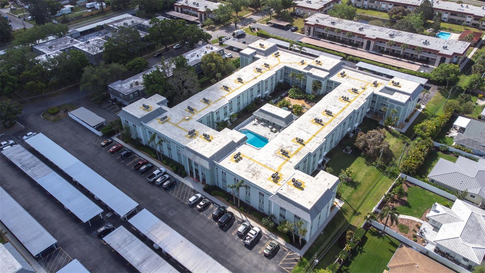 BELLEAIR FOREST CONDO - Residential