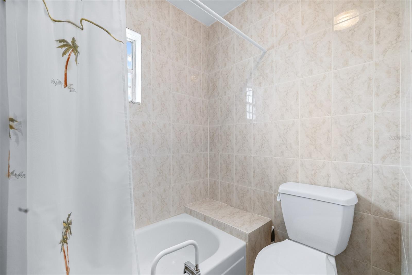 BELLEAIR FOREST CONDO - Residential