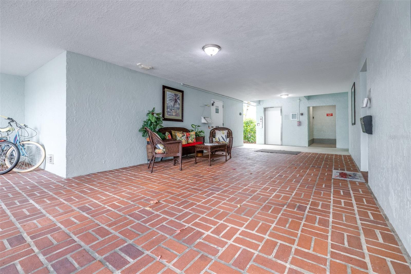BELLEAIR FOREST CONDO - Residential