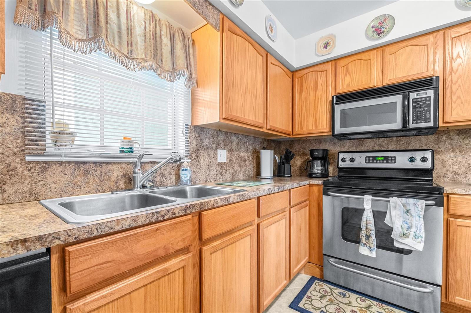 BELLEAIR FOREST CONDO - Residential