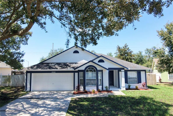 1982 GREYSTONE TRL, ORLANDO, FL 32818 - Image 44ddf485a32ffb45b11d2efa11579874/577014159