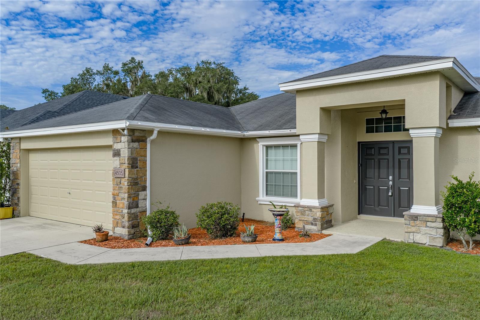 4505 FAIRWAY OAKS DRIVE