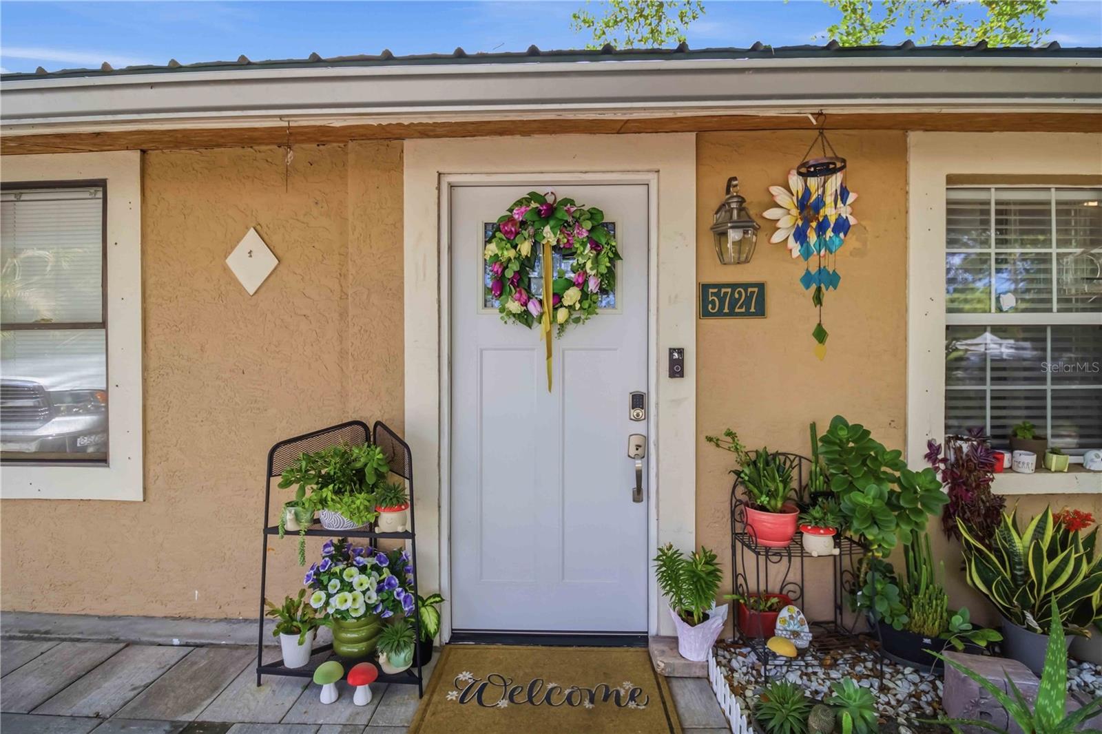 3321; PRIDE PARK AREA MF E OF 9TH ST E - Residential