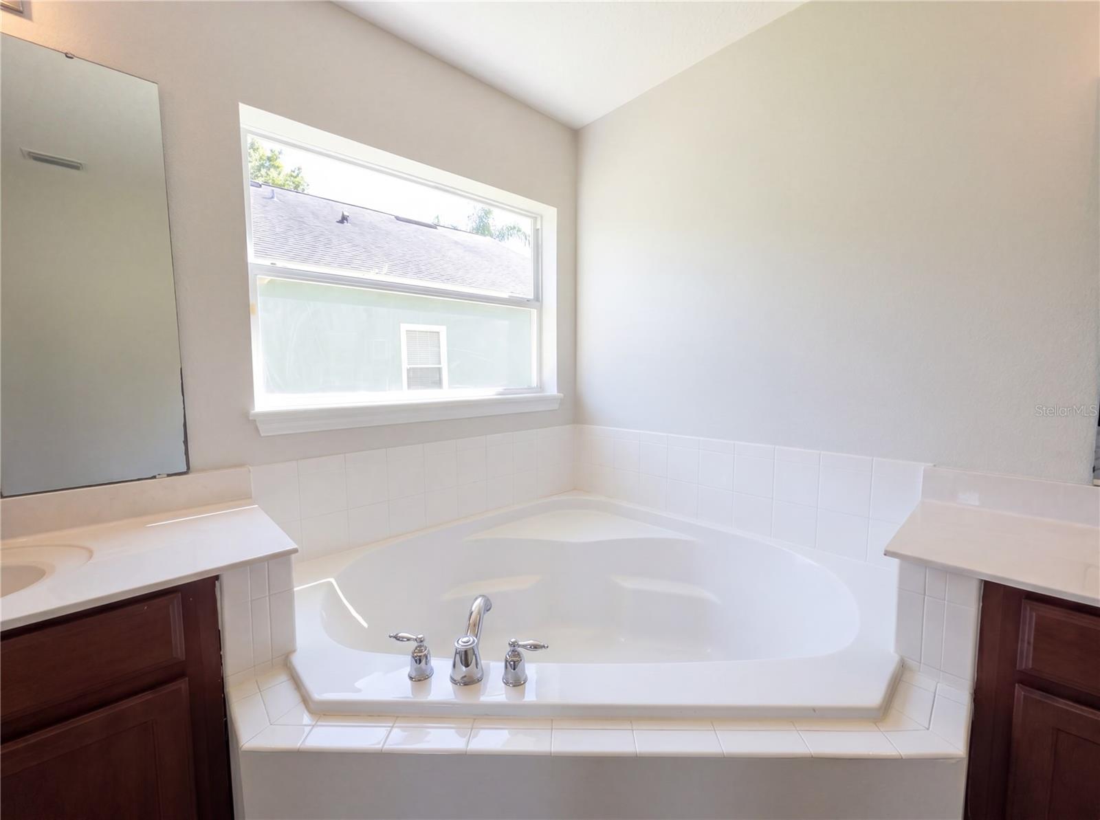 CELERY KEY - Residential