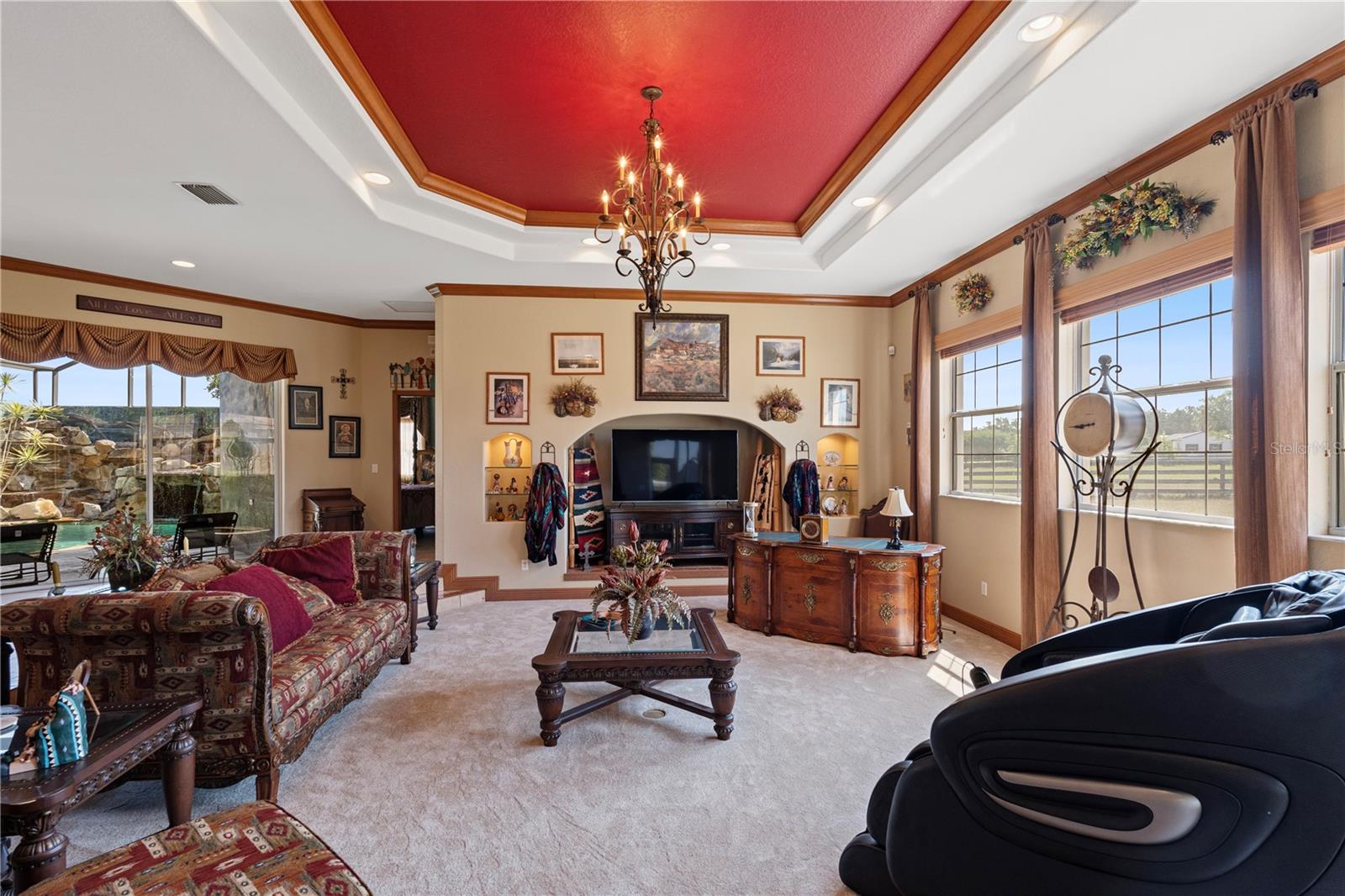 FOX HOLLOW - Residential