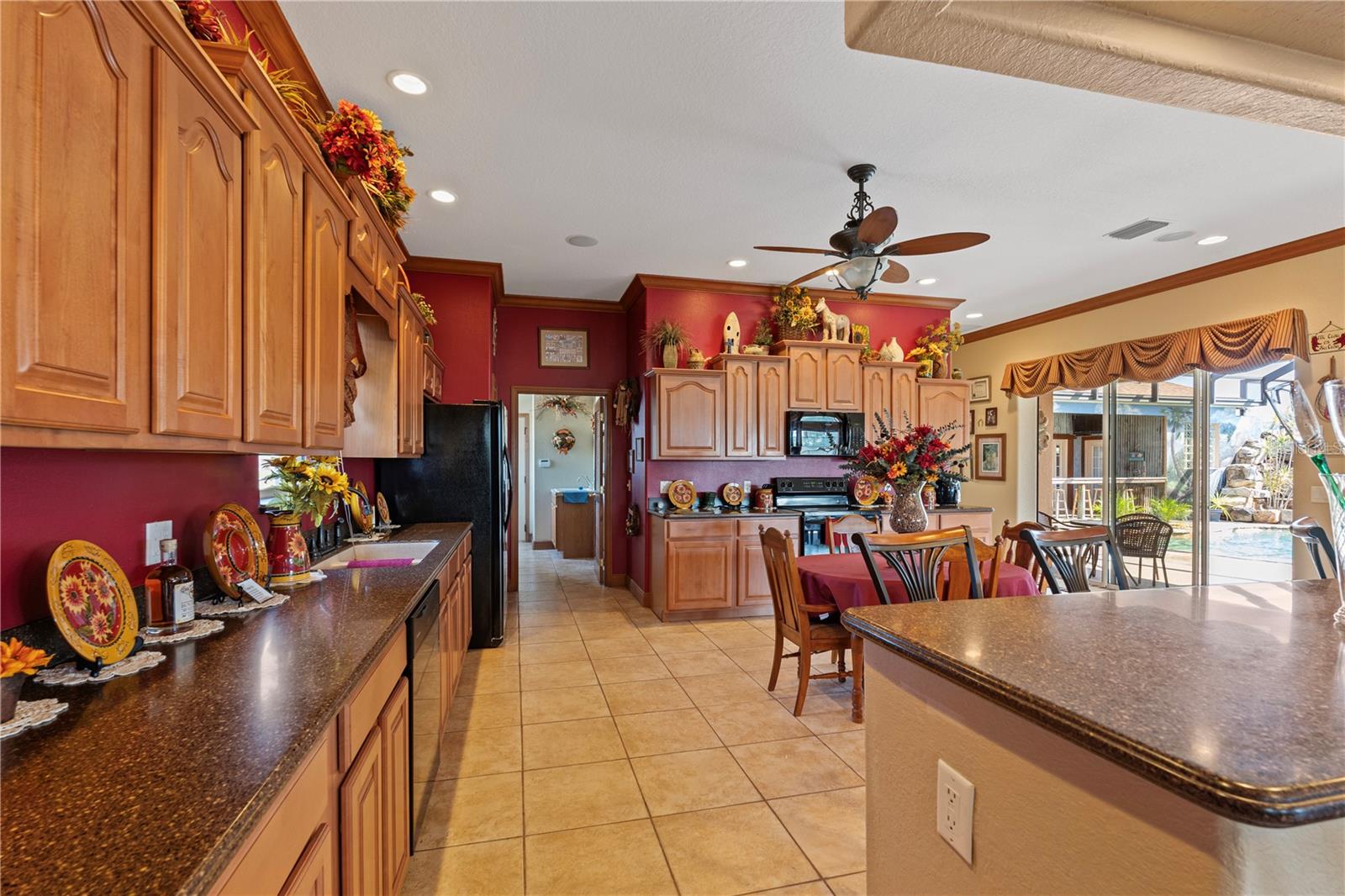 FOX HOLLOW - Residential