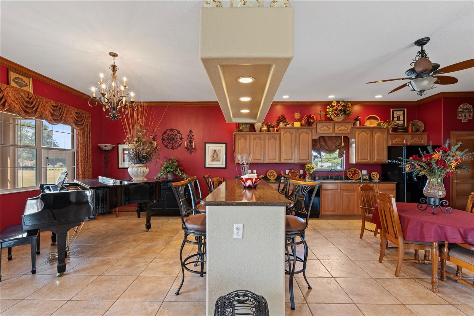 FOX HOLLOW - Residential