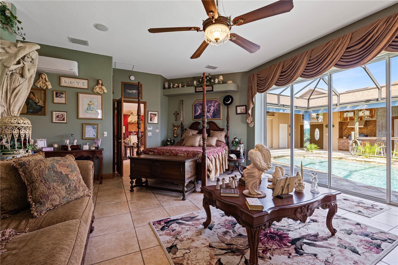 FOX HOLLOW - Residential