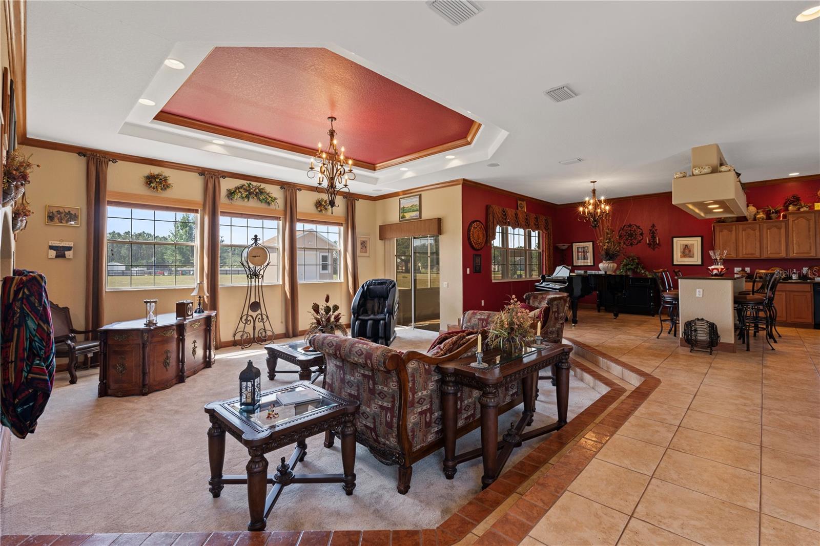 FOX HOLLOW - Residential