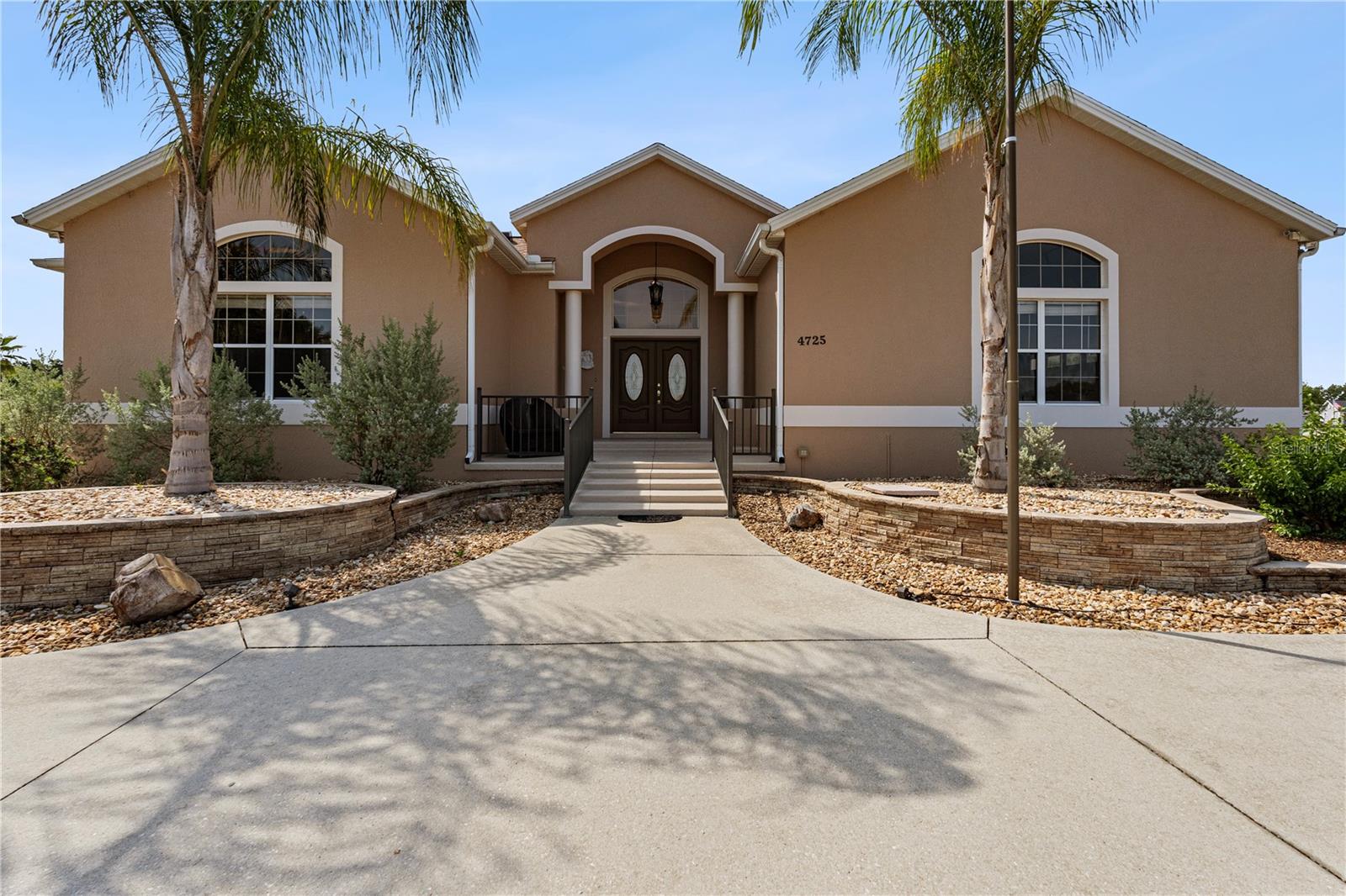 FOX HOLLOW - Residential