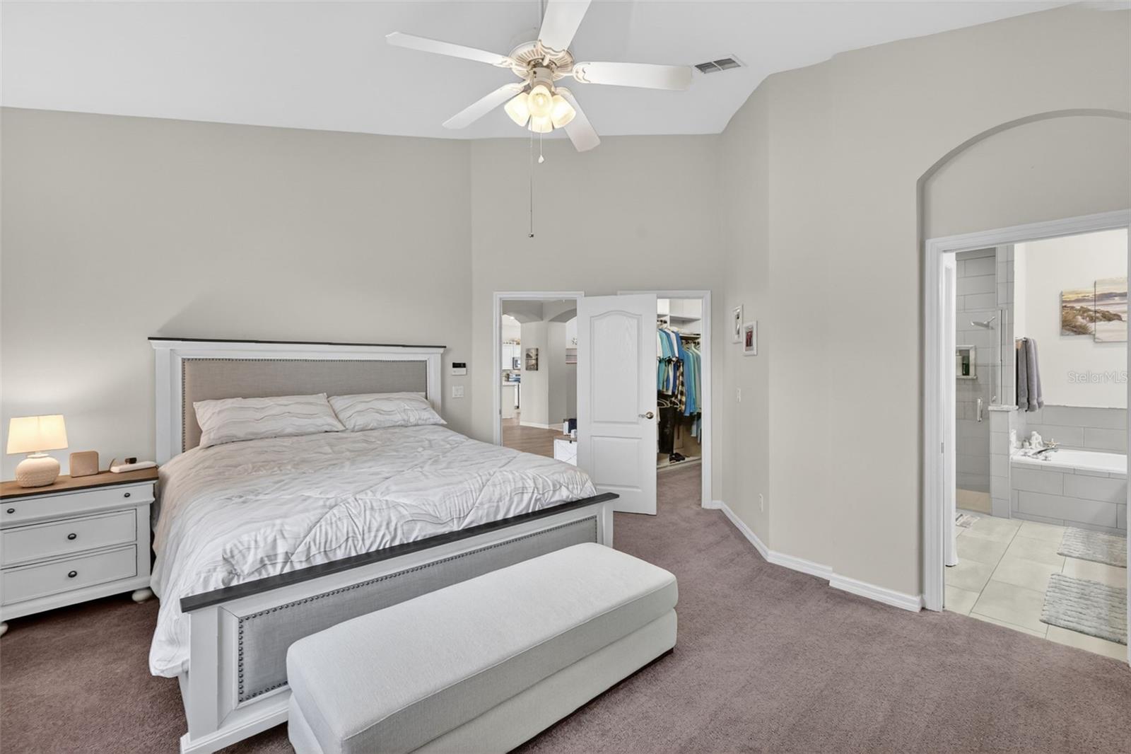 MT DORA COUNTRY CLUB MT DORA PH 03-3 PCLS A B - Residential