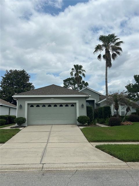 Tiny photo for 8011 Pine Hollow Drive, Mount Dora, FL 32757 (MLS # G5111928)