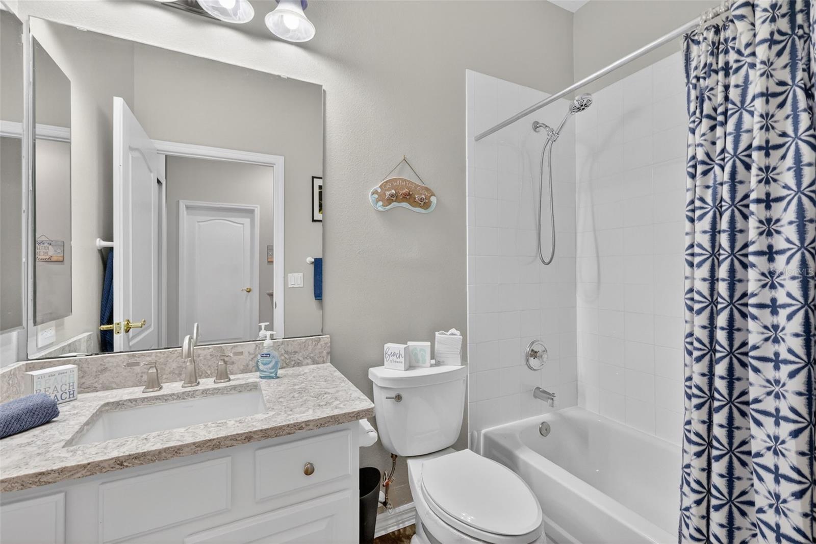 MT DORA COUNTRY CLUB MT DORA PH 03-3 PCLS A B - Residential