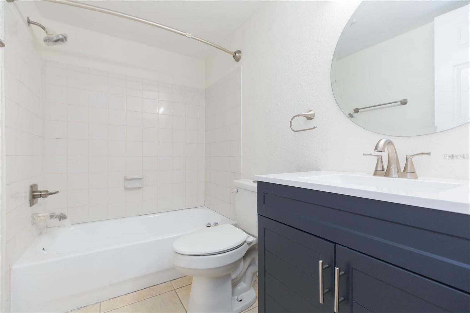 BAYSHORE LANDINGS A CONDOMINIUM - Residential