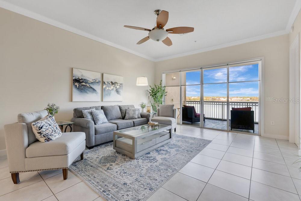 8743 THE ESPLANADE 11