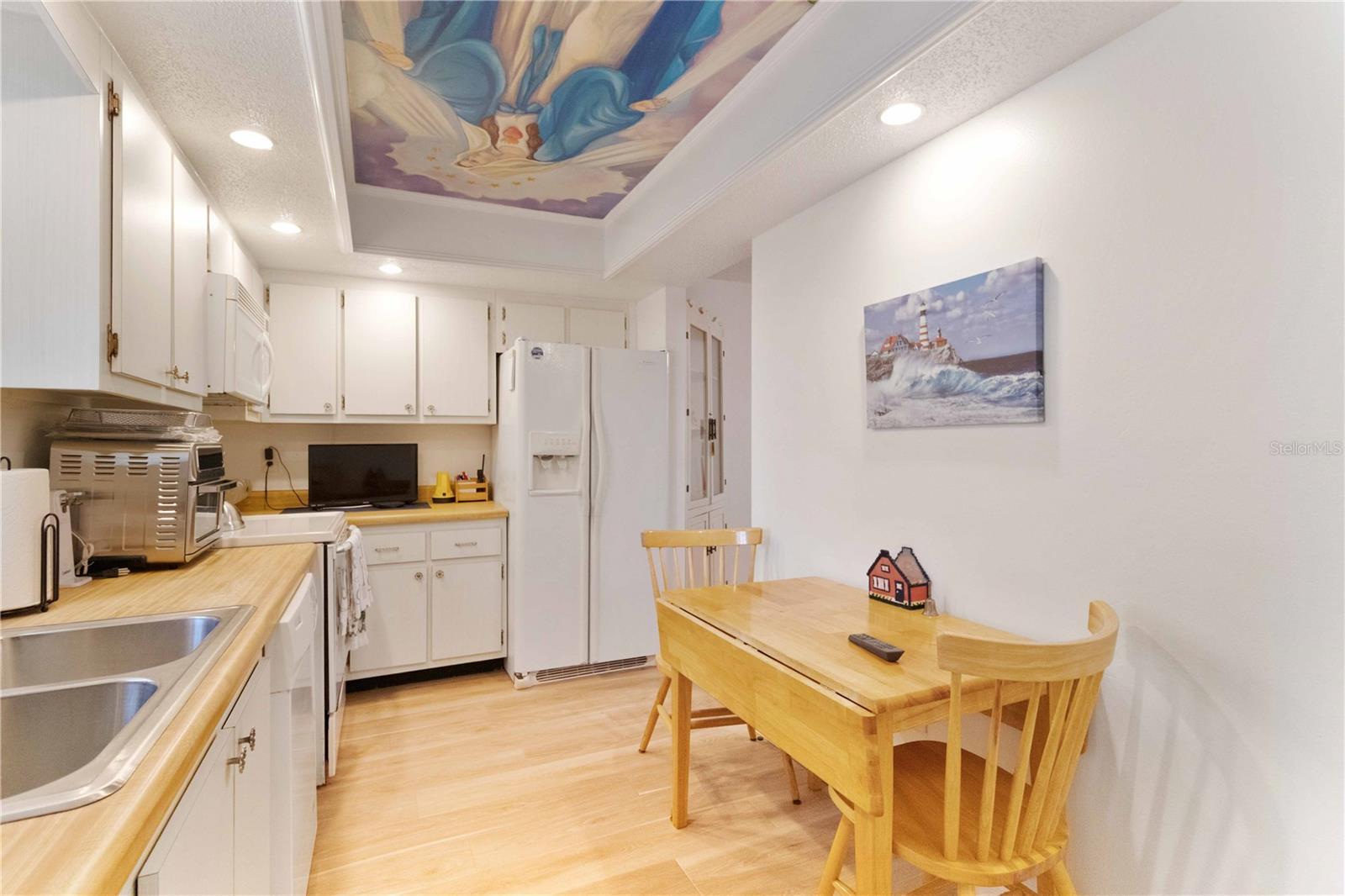 VILLAGE IN THE PINES 1 - Residential Lease