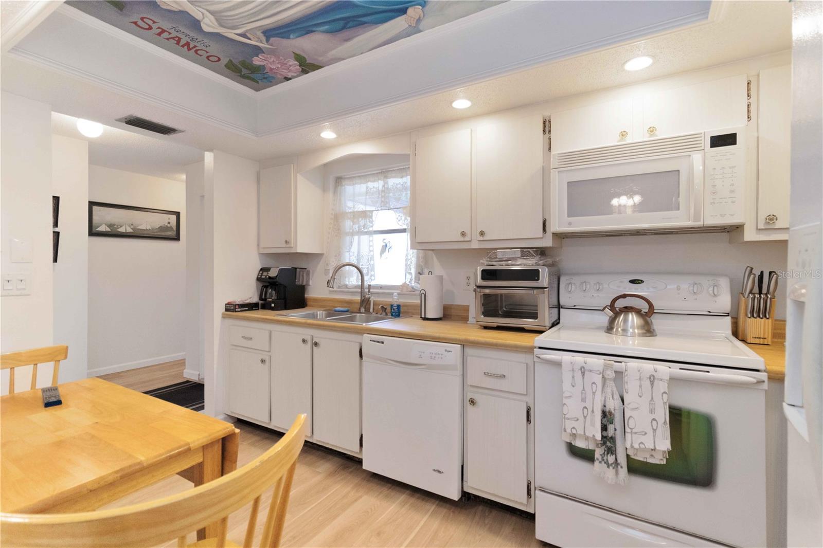 VILLAGE IN THE PINES 1 - Residential Lease