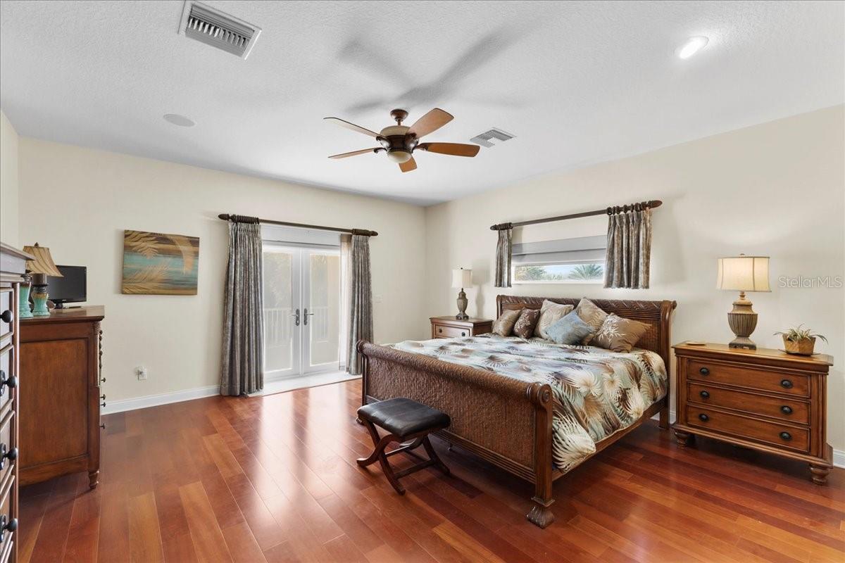 660-UNCORPORATED SILVER SANDS - Residential