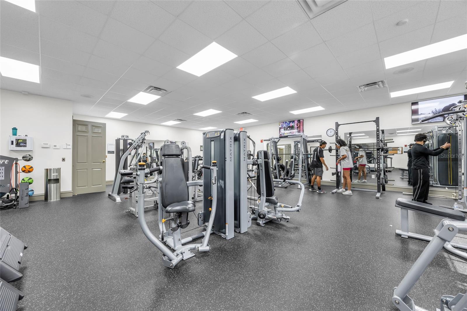 WYNDHAM LAKES ESTATES - Residential