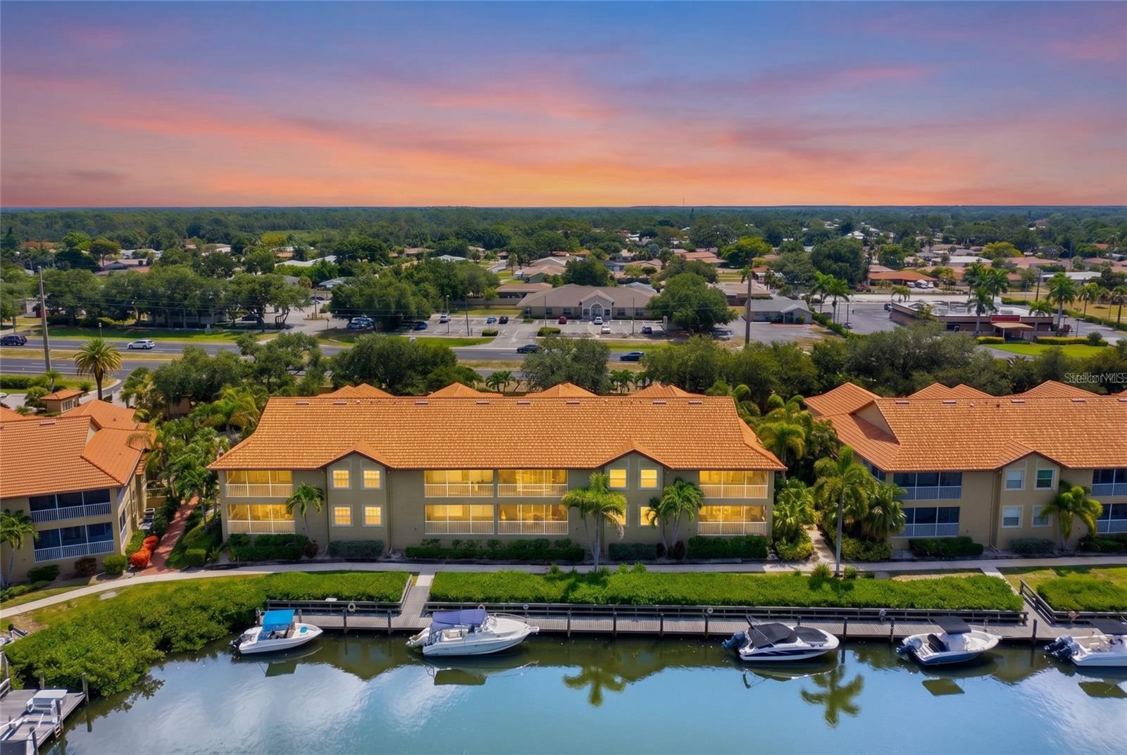 2309 JESSIE HARBOR DRIVE 2402