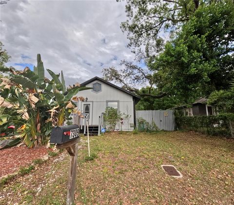 Photo of 7309 N Huntley Avenue, Tampa, FL 33604 (MLS # TB8496846)