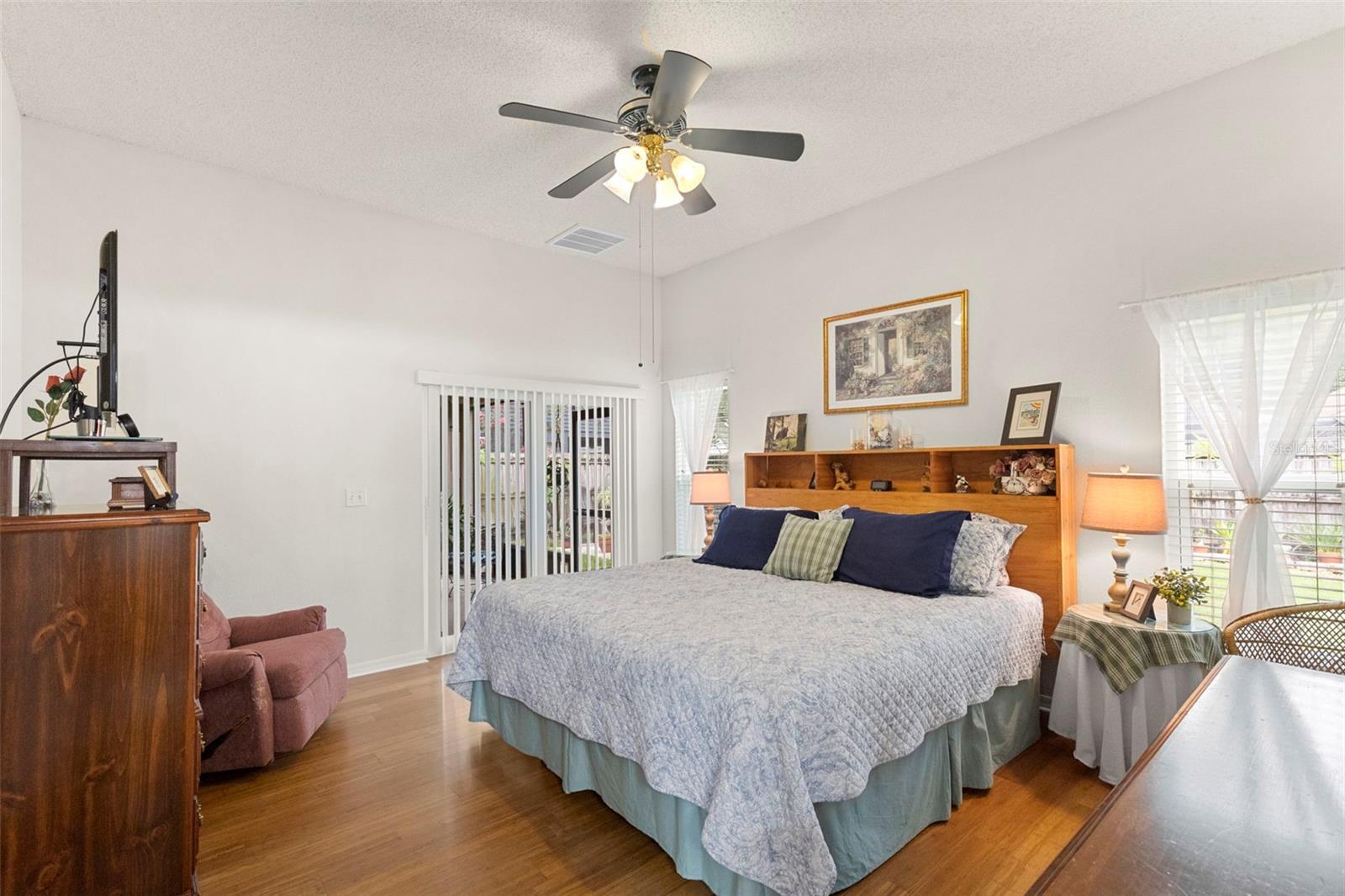 1552 SCOTCH PINE DRIVE