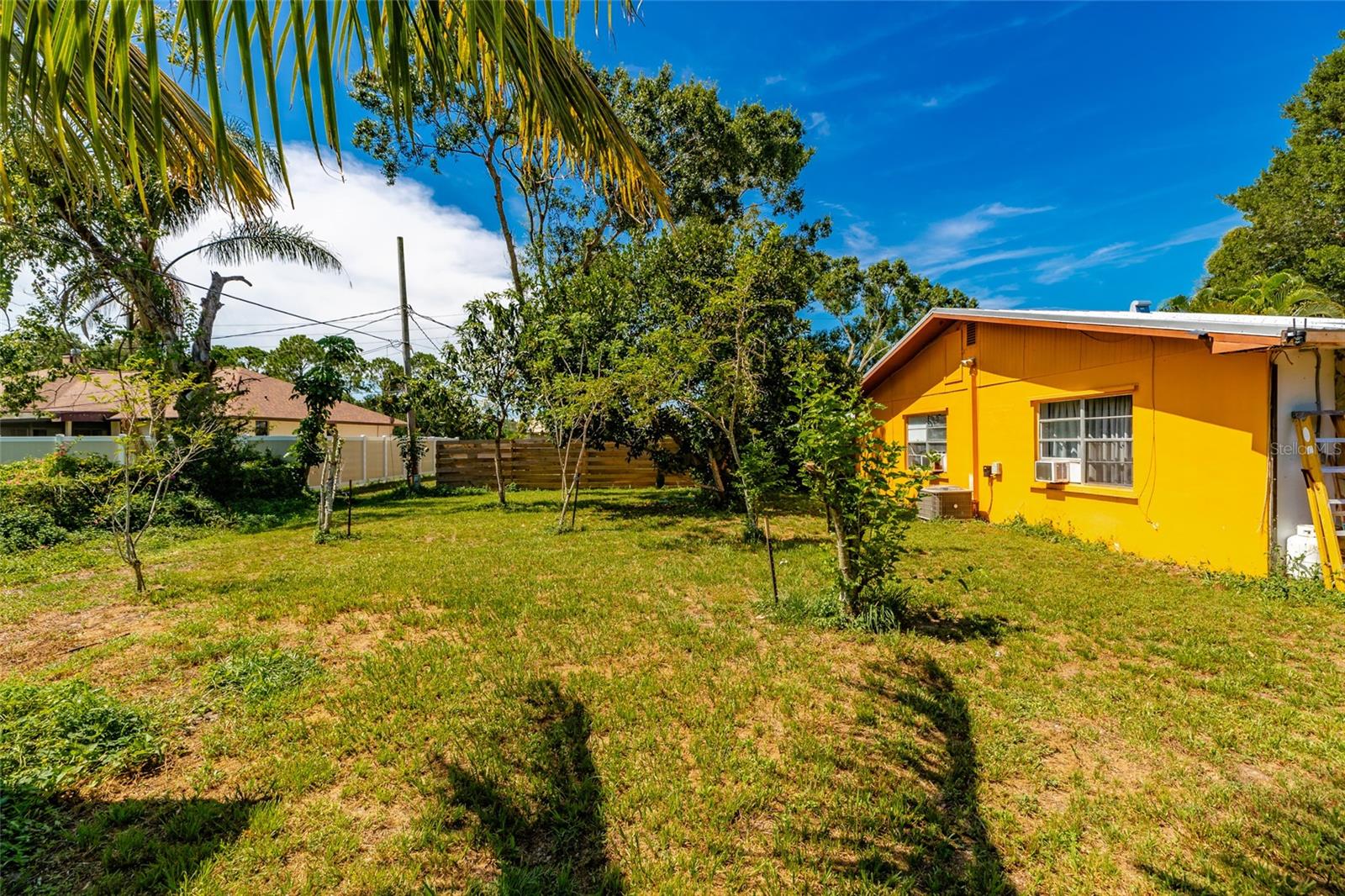 LAKEWOOD PARK - Residential