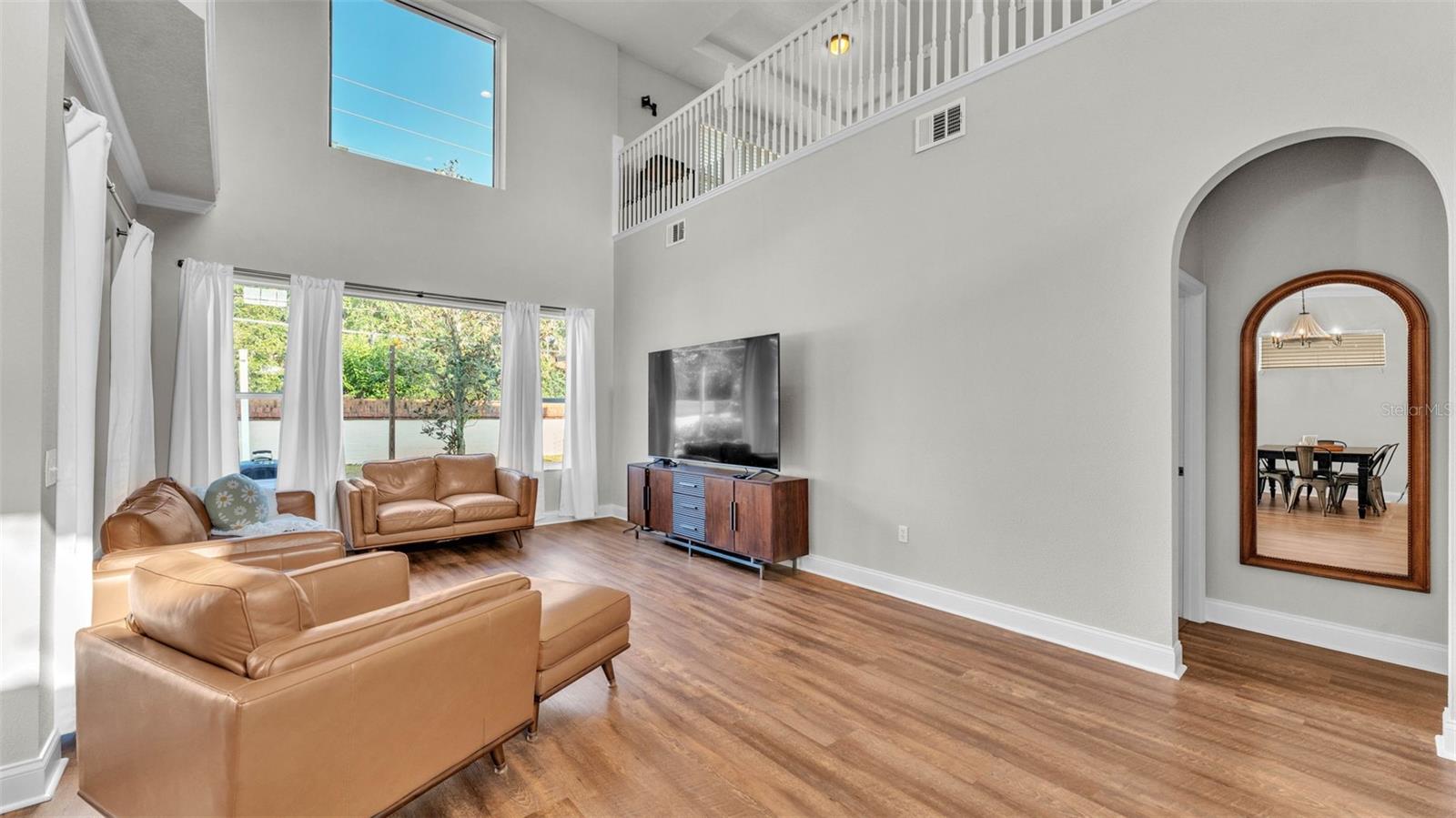 6857 EAGLE RIDGE LOOP