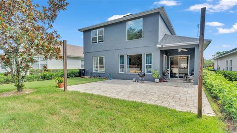 A home in LAKELAND