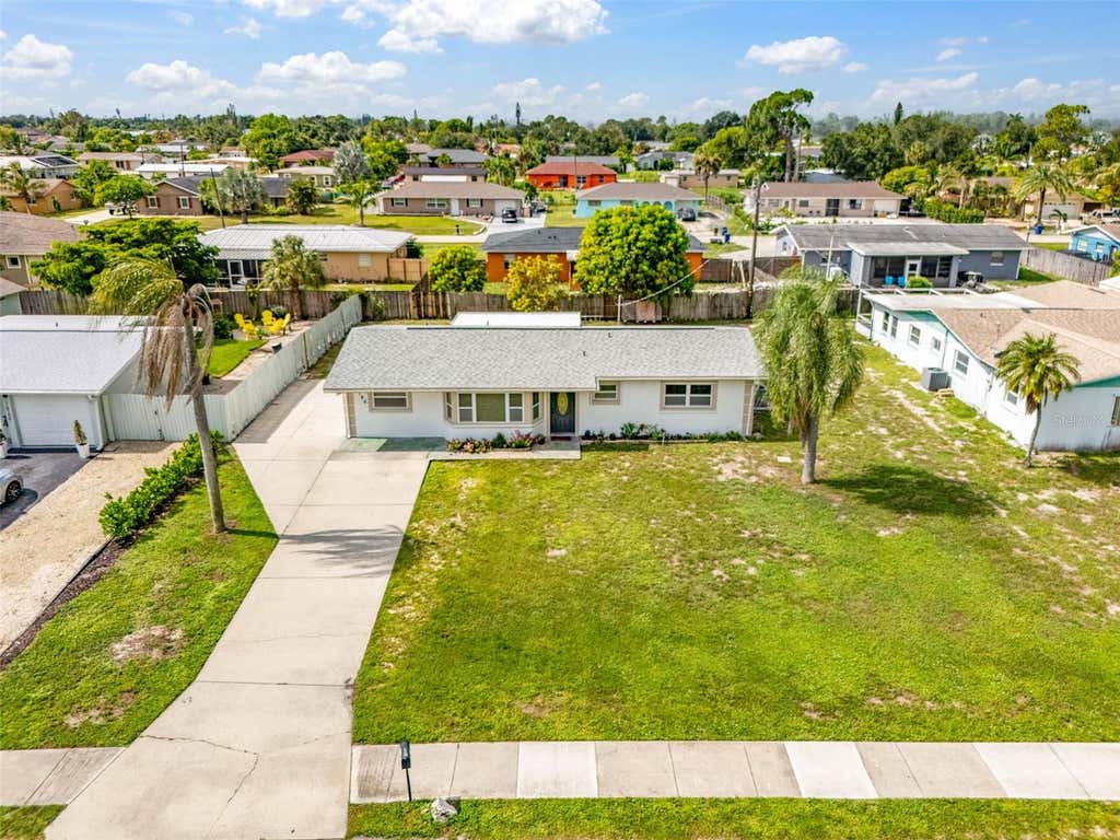 Photo of 18186 Iris Road, Fort Myers, FL 33967 (MLS # D6148218)