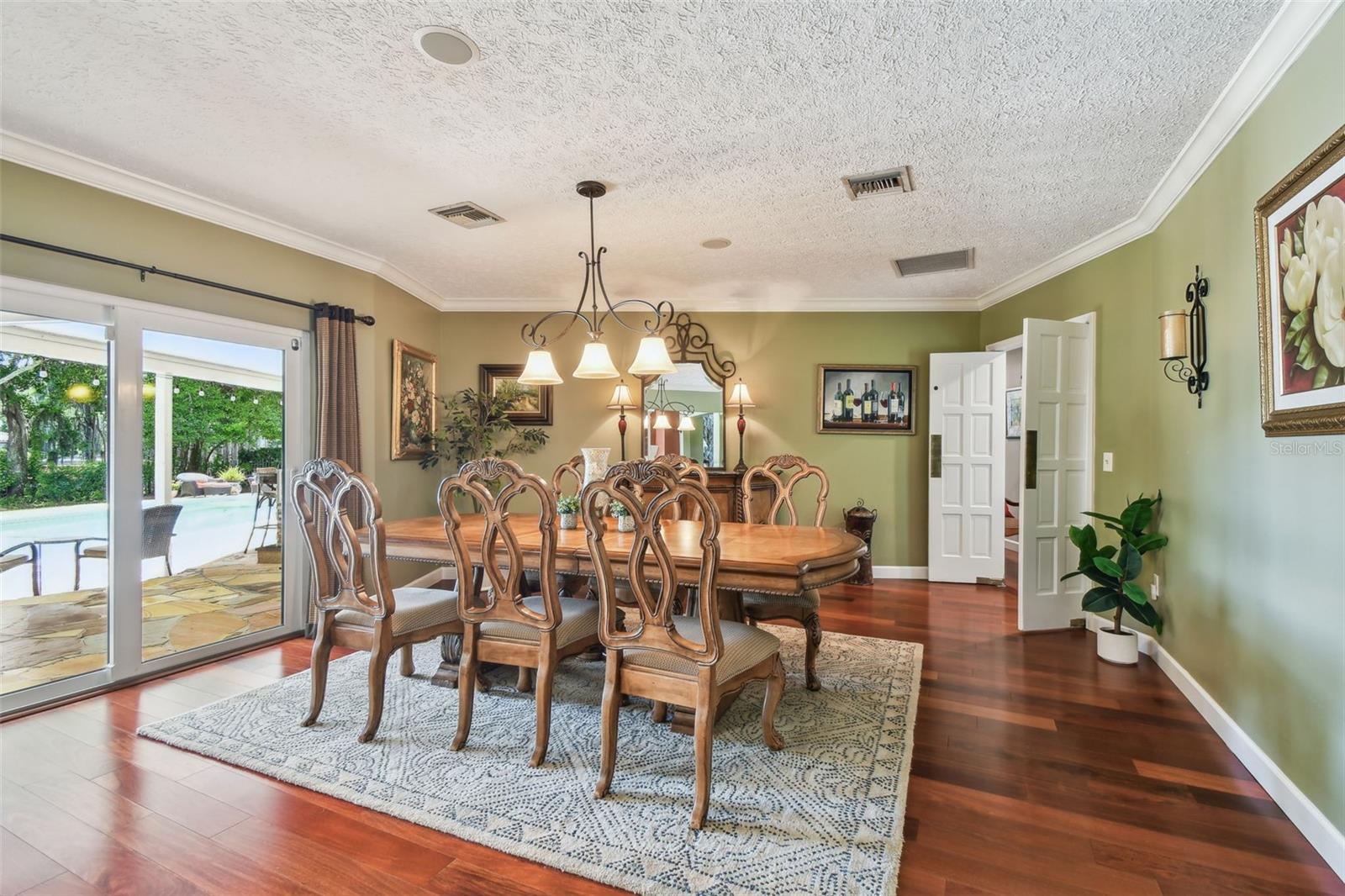 PRETTY LAKE ESTATES - Residential