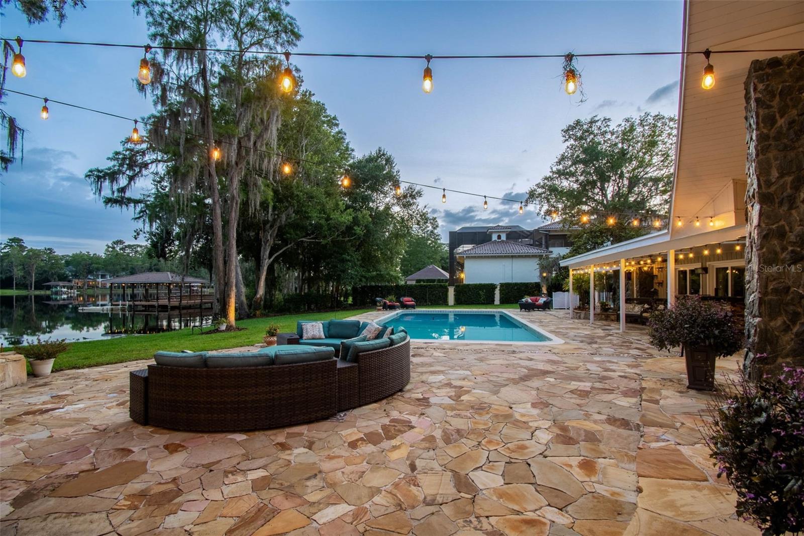 PRETTY LAKE ESTATES - Residential