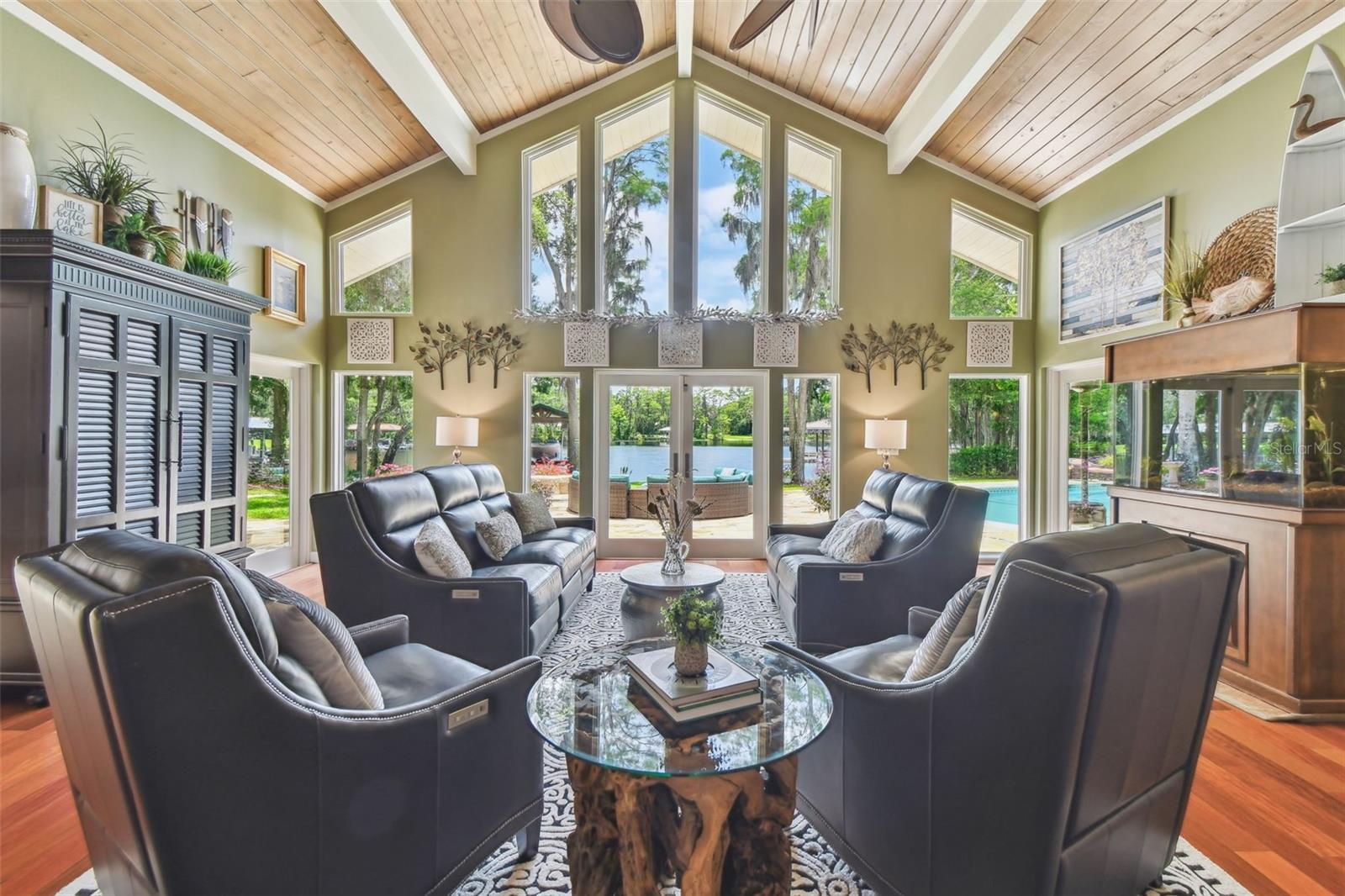 PRETTY LAKE ESTATES - Residential