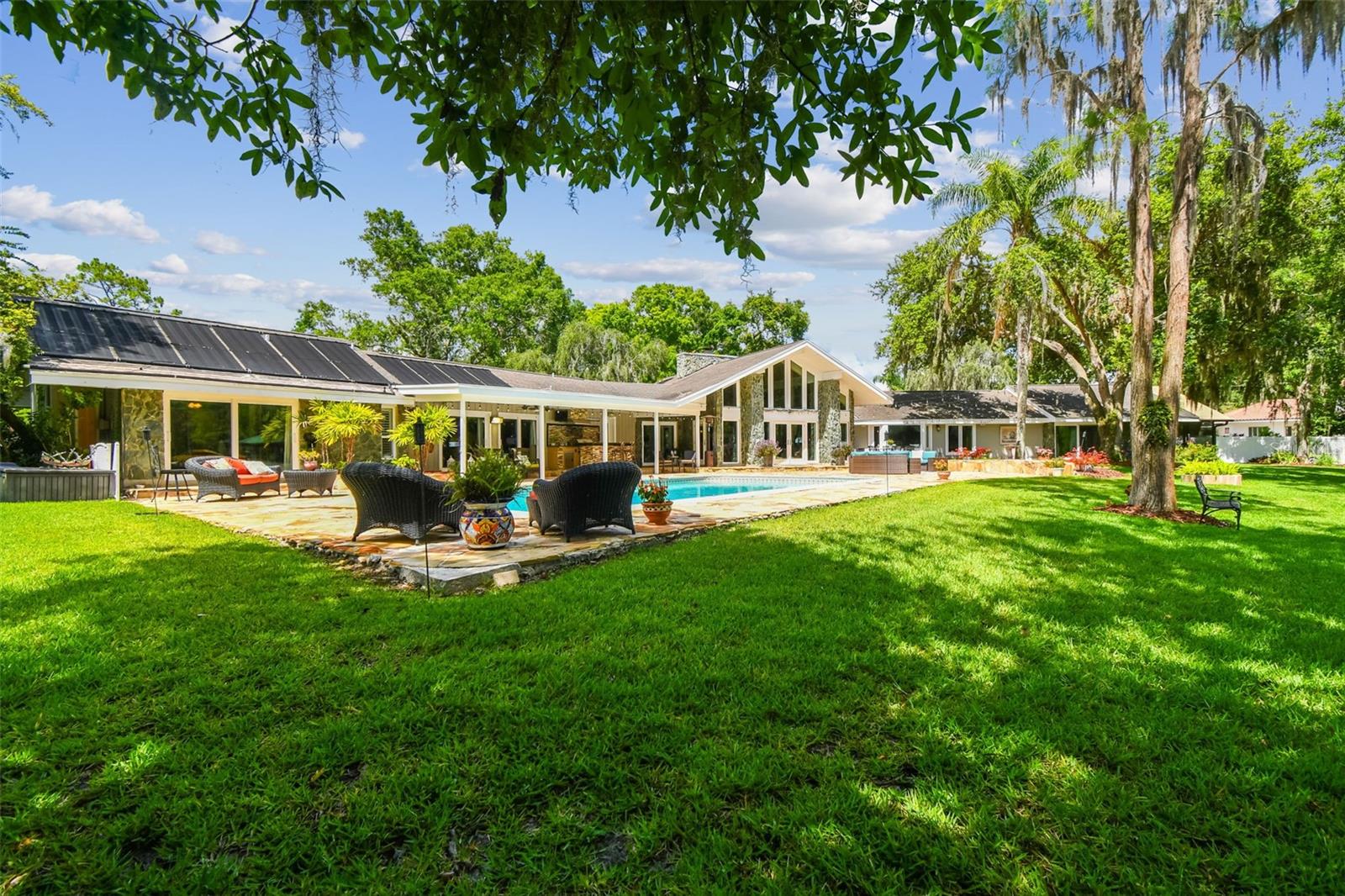 PRETTY LAKE ESTATES - Residential