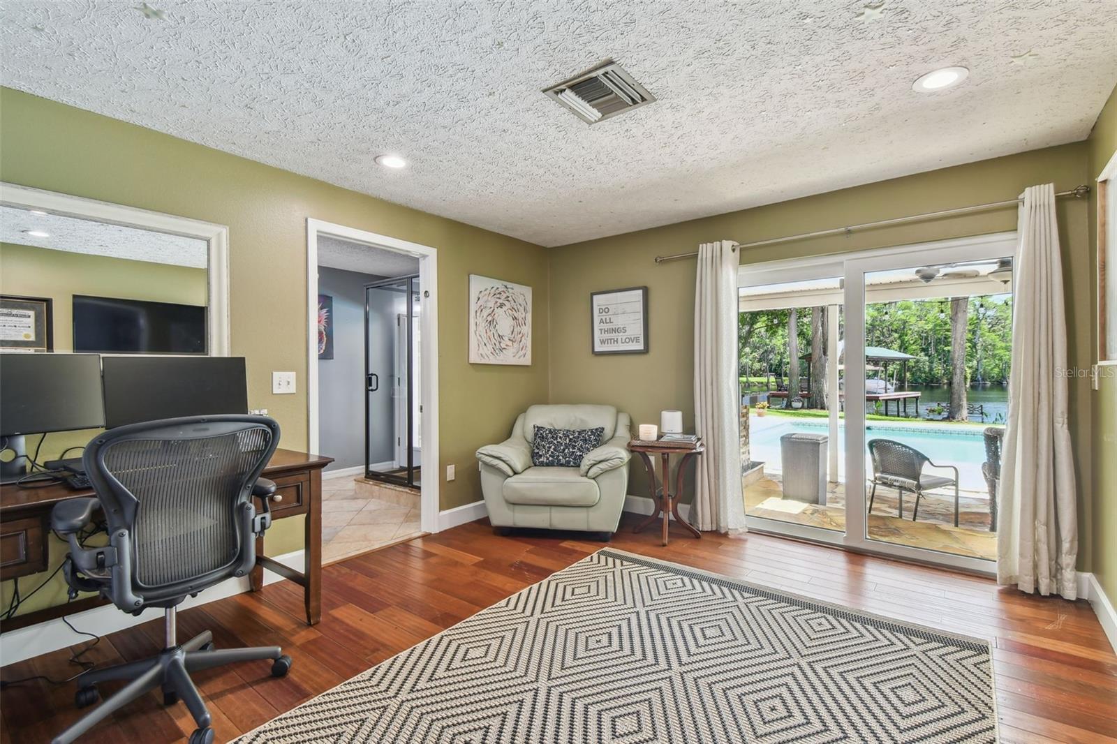 PRETTY LAKE ESTATES - Residential