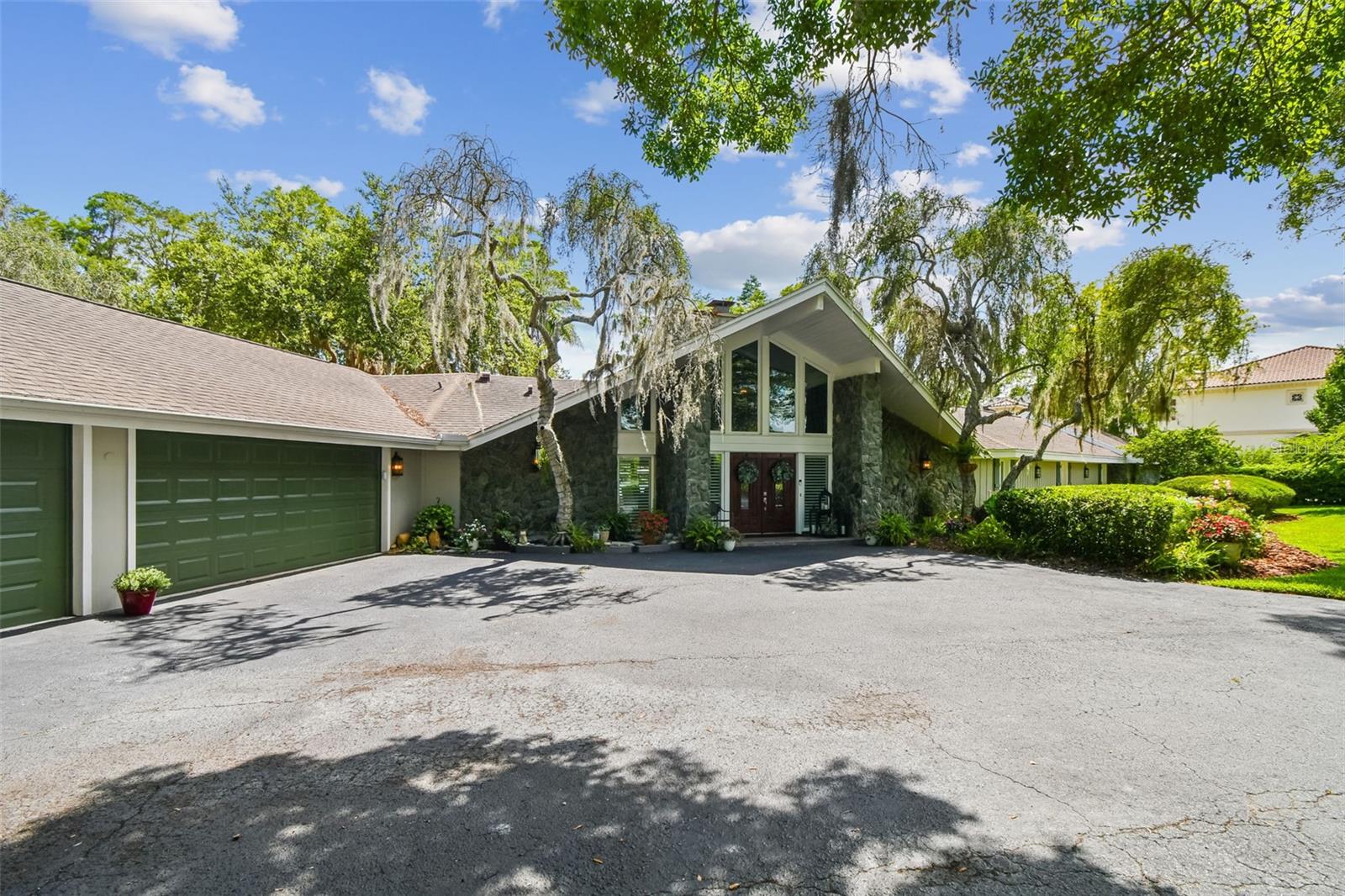 PRETTY LAKE ESTATES - Residential