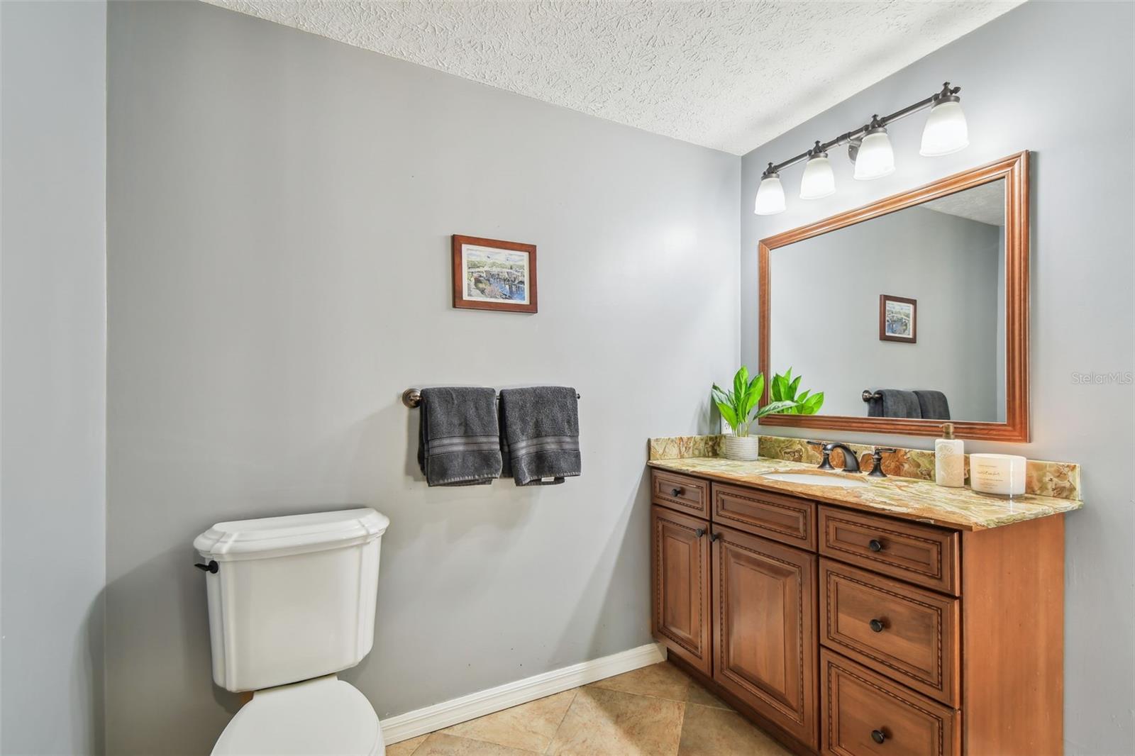 PRETTY LAKE ESTATES - Residential