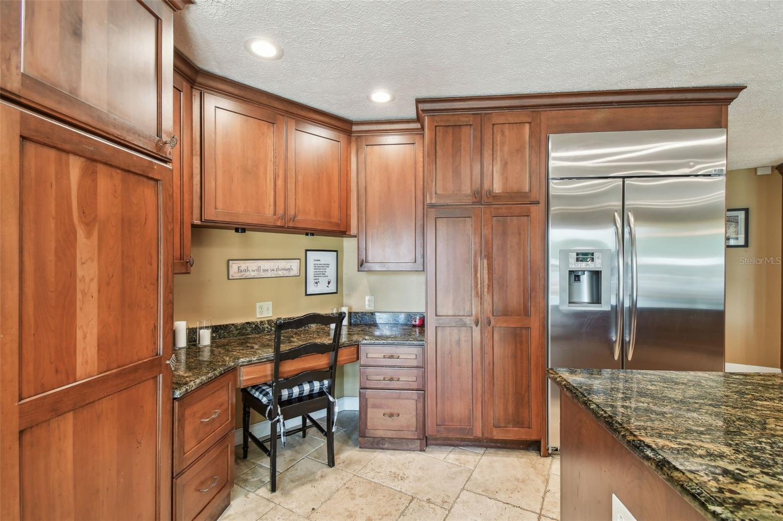 PRETTY LAKE ESTATES - Residential