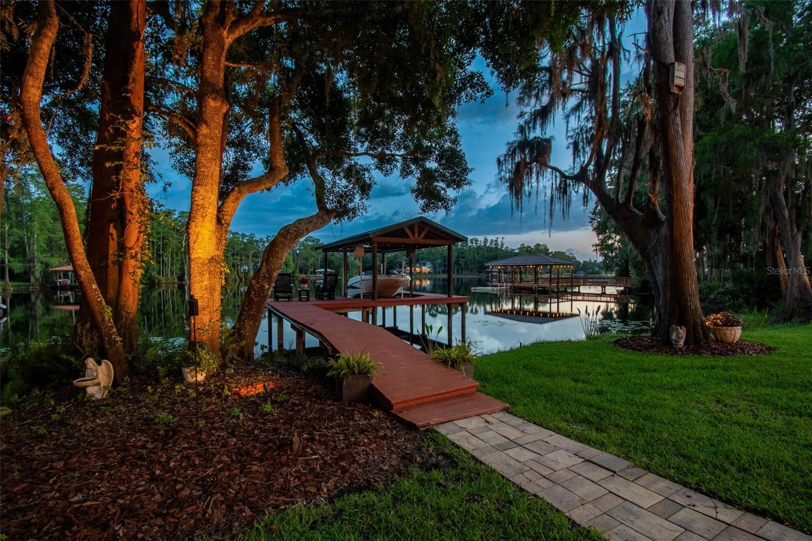 PRETTY LAKE ESTATES - Residential