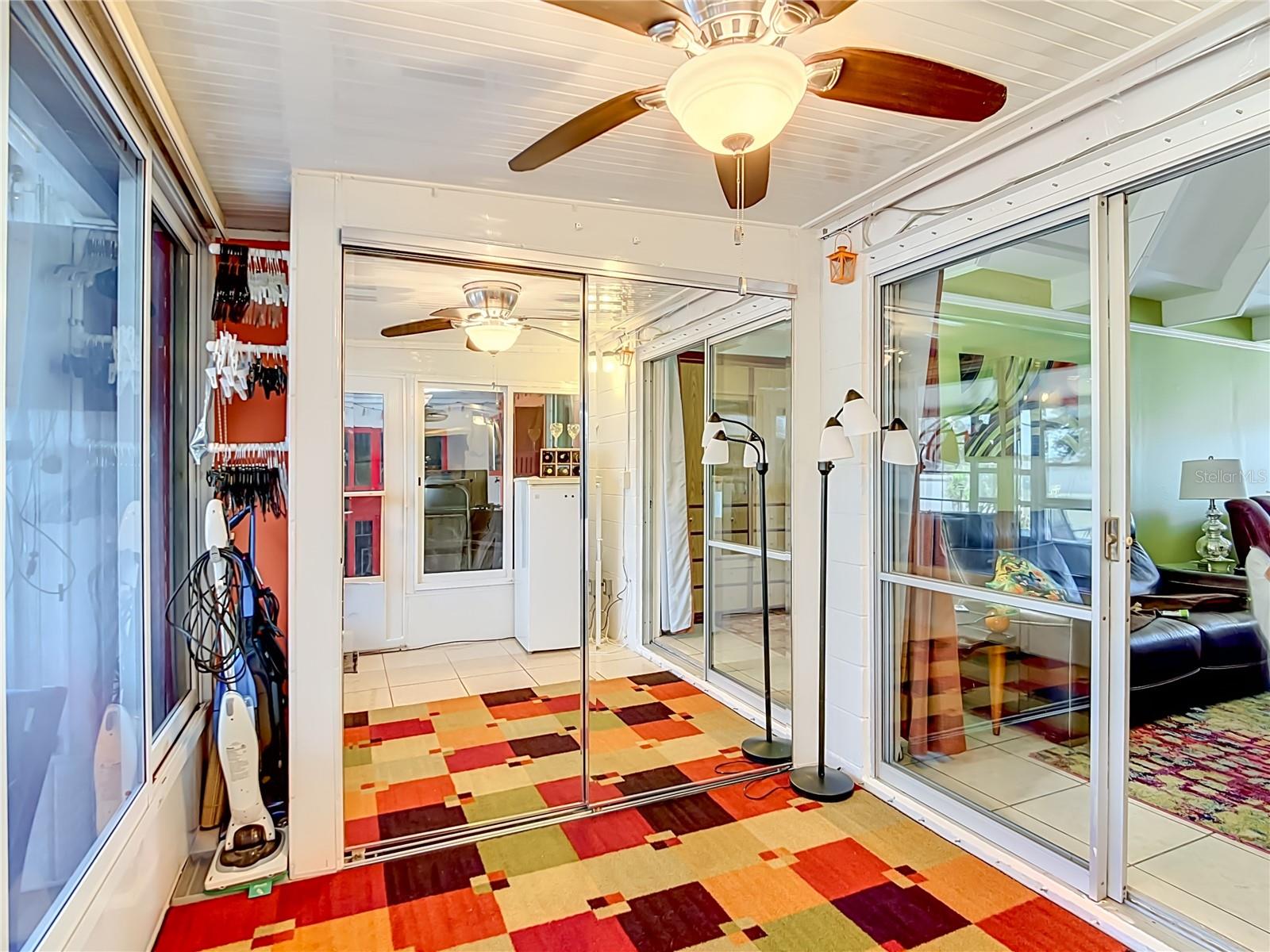 LAKESHORE CLUB - Residential
