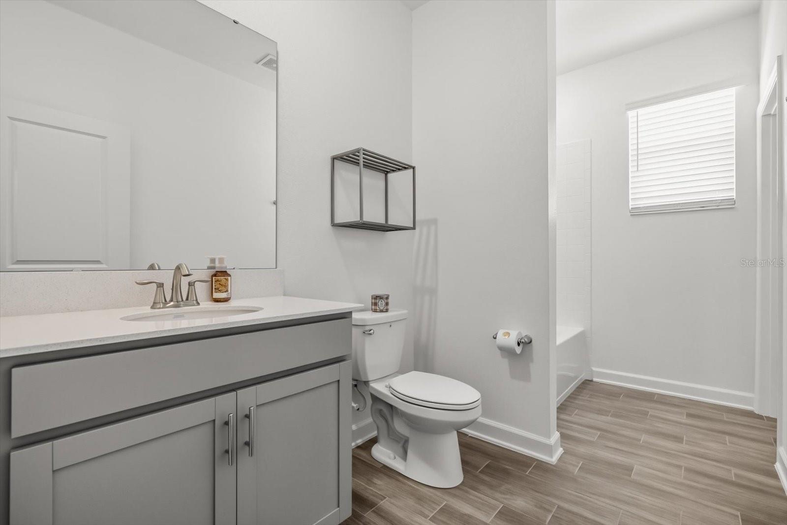 TRINITY LAKES PH 1 & 2 - Residential