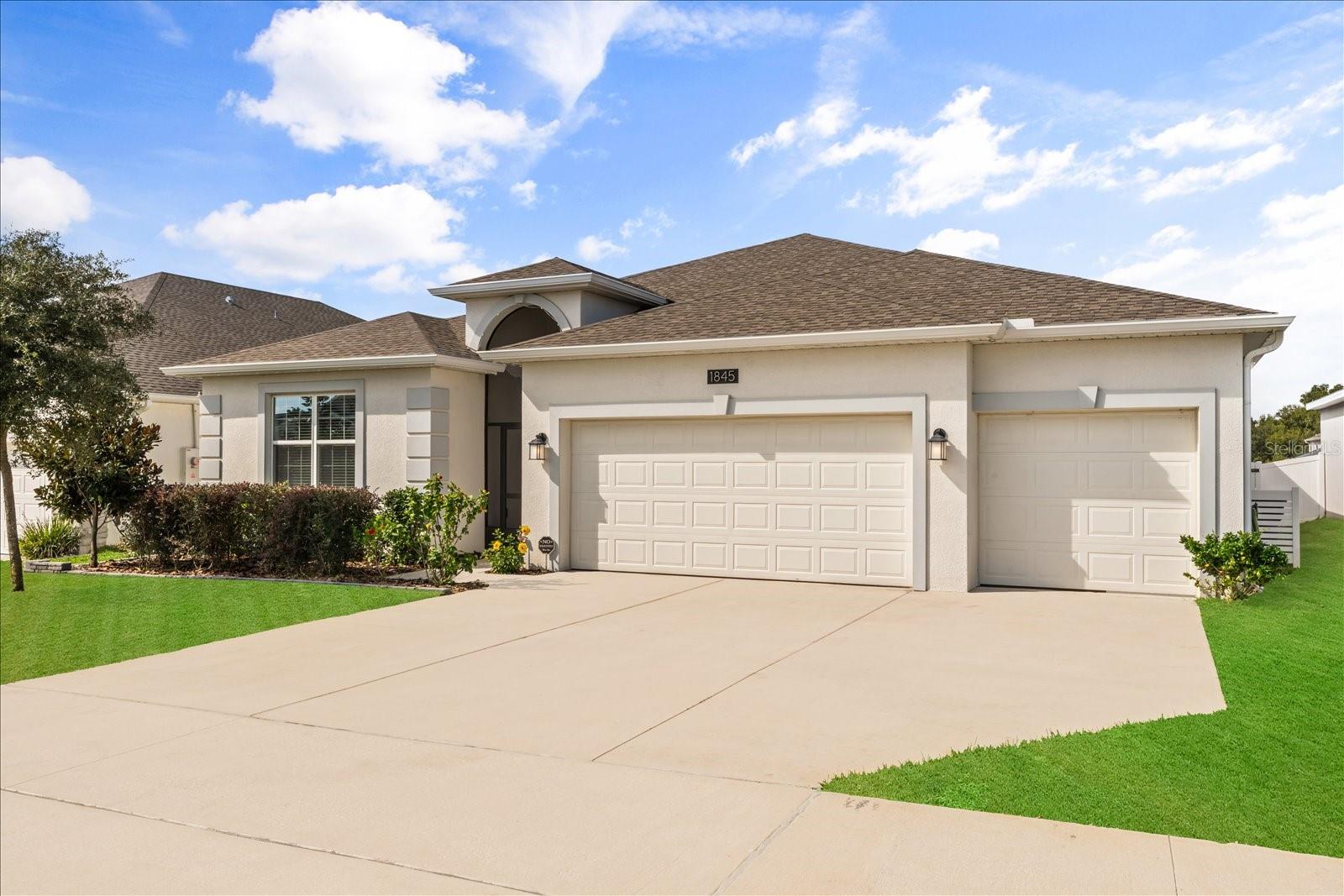 TRINITY LAKES PH 1 & 2 - Residential