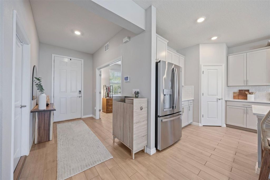 Photo of 10906 Kidron Valley Lane, Tampa, FL 33625 (MLS # TB8447977)