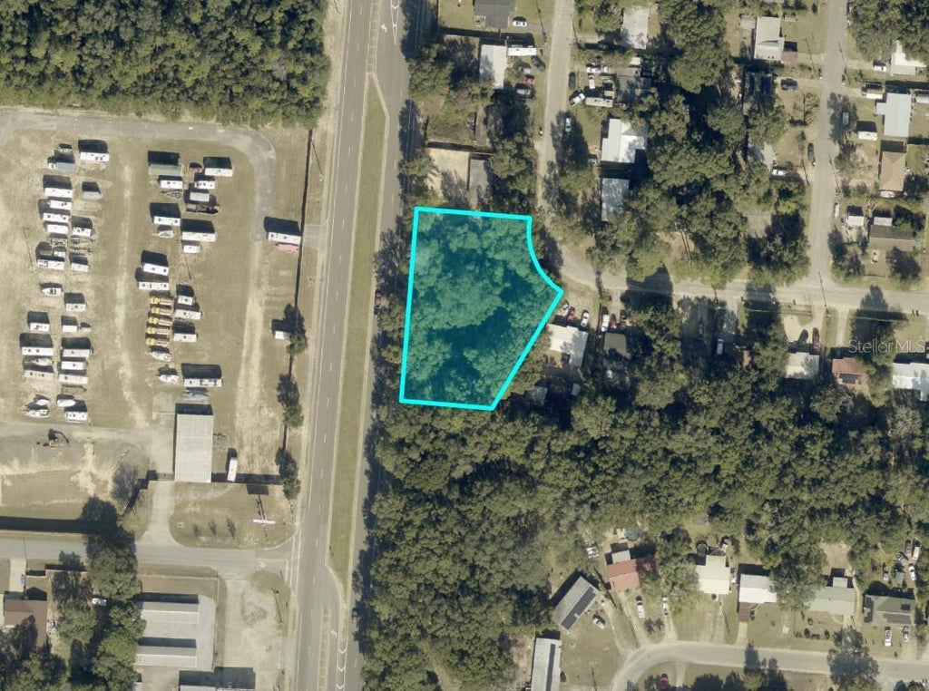 Photo of 6112 Dogwood Drive, Milton, FL 32570 (MLS # A4709223)