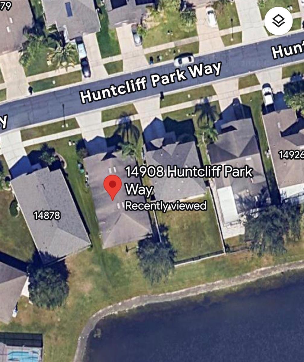 HUNTCLIFF PARK 51 48 - Residential