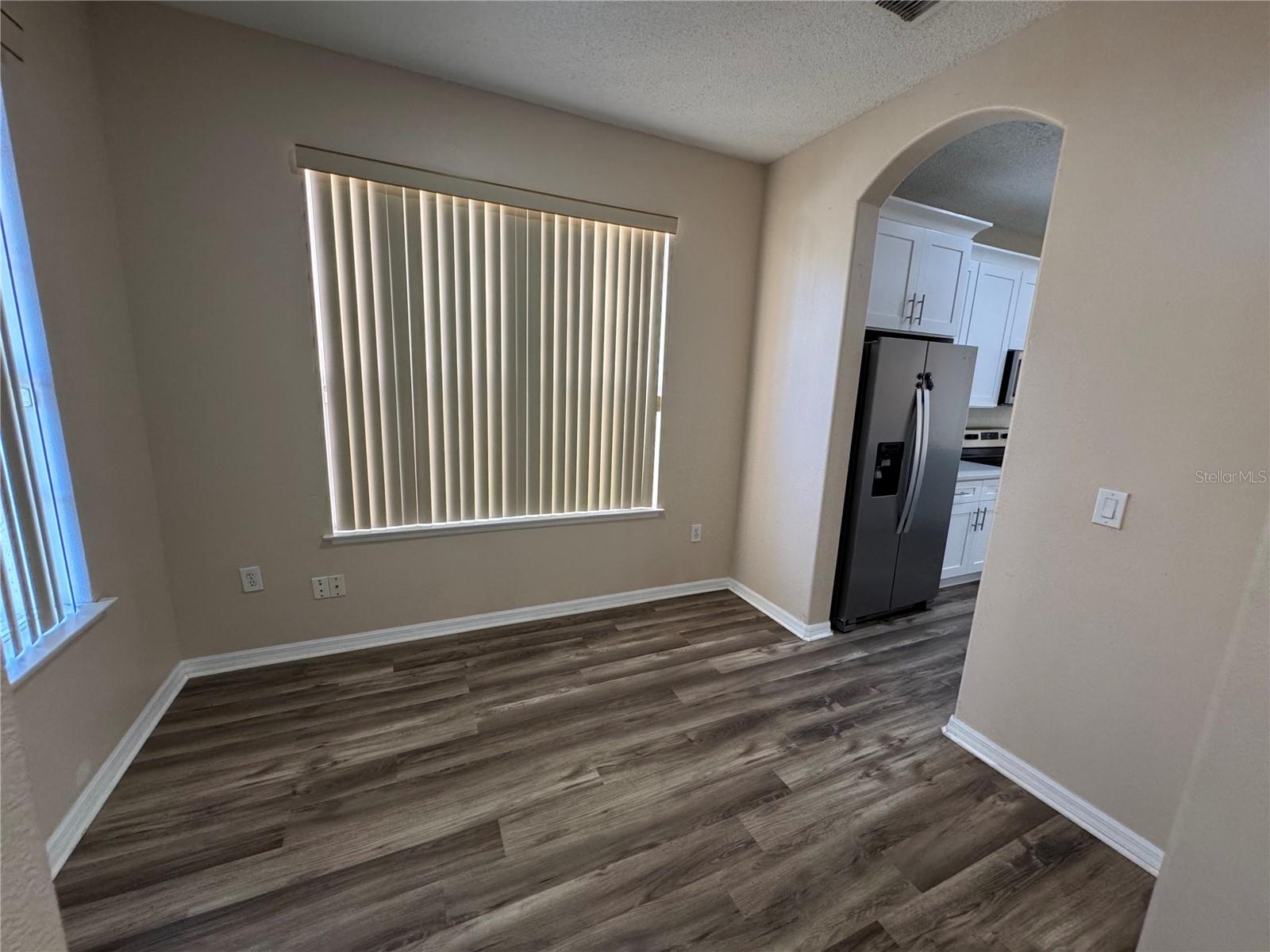 HUNTCLIFF PARK 51 48 - Residential